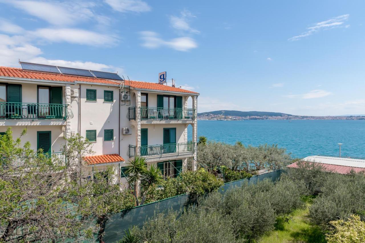 Apartments G Trogir Buitenkant foto